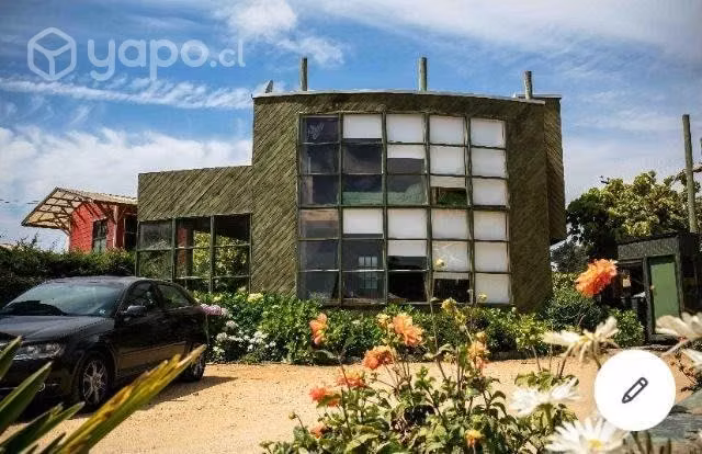 Casa con salida a playa en condominio privado