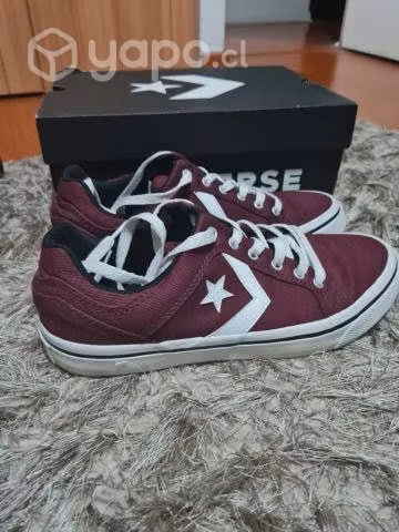 Zapatilla converse burdeo num 40 - Imagen 3