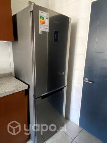refrigerador Samsung 311L - Imagen 2