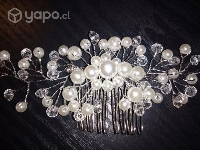 Tocado de perlas