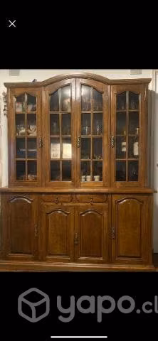 Vitrina de madera