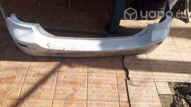 Parachoque trasero original Suzuki aerio 2008