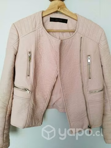 Chaqueta ecocuero ZARA rosada