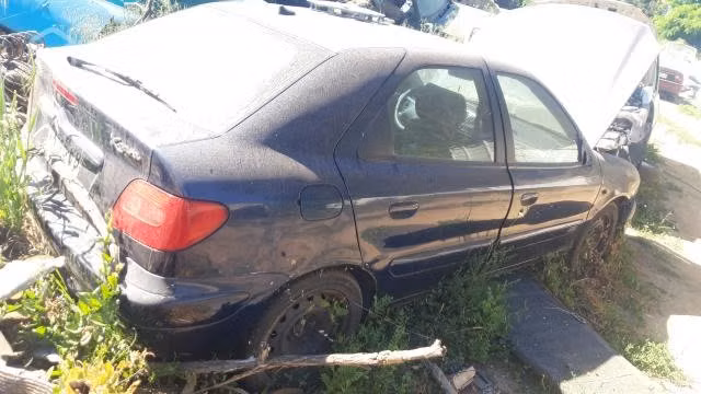 Capot citroen xsara 2005
