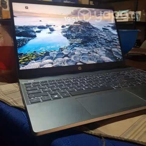 HP Latitud 15