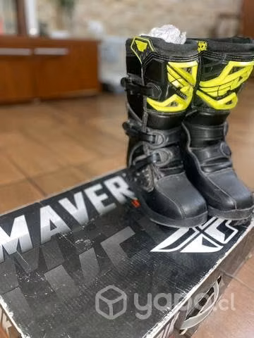 Botas niño Maverik
