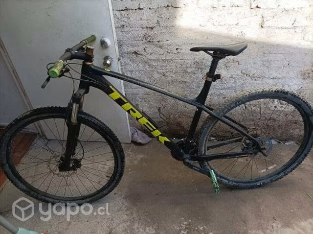 Bicicleta Trek Marlin 6 aro 29 poco uso excelente