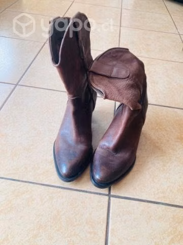 Lindas botas - Imagen 2