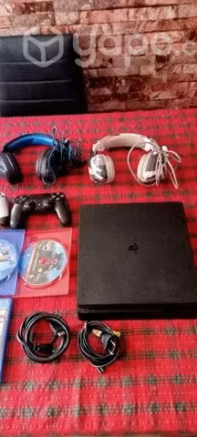 PS4 Slim 1TB