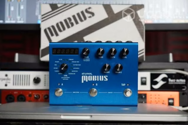 Strymon Mobius