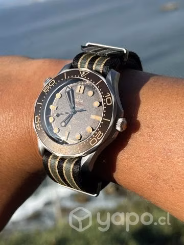 Reloj Omega seamaster 007 titanio no time to die