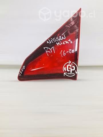 Foco de portalón Nissan kicks 2016-2020