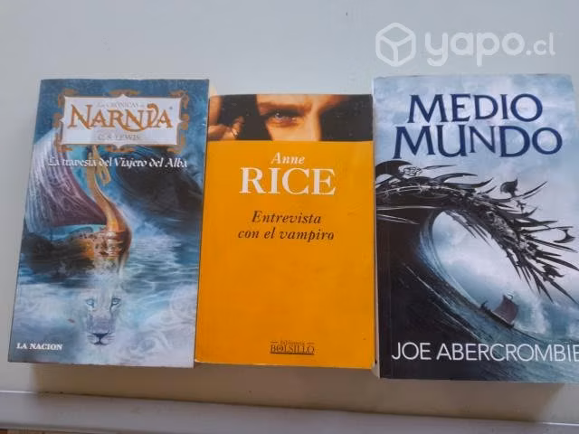 Libros usados. 3 x 10 mil