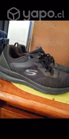 Sketcher 37 24 cm dama casi nuevas