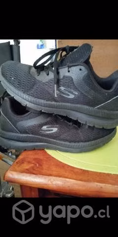 Sketcher 37 24 cm dama casi nuevas