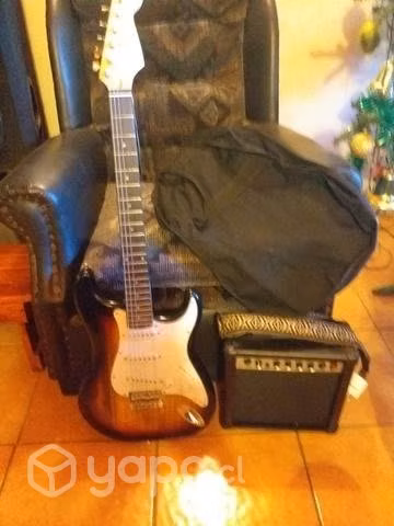 Guitarra nueva inmaculada