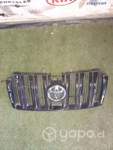 Mascara toyota land cruiser 09 11