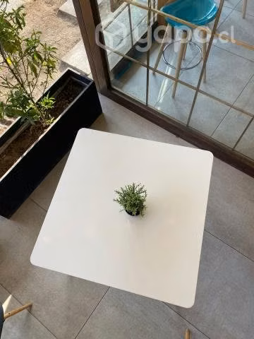 Mesa - Imagen 3