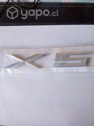Logo X5 BMW maletero