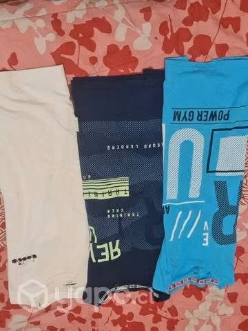Poleras y polerones talla M - Imagen 2