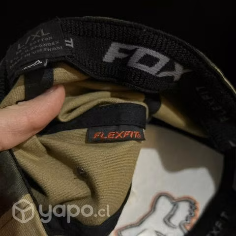 Gorra Fox FLEXFIT - Imagen 4