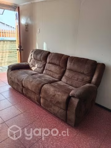 Sofa tres cuerpos reclinable Berger, excelente