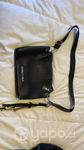 Cartera Bimba y Lola cuero original