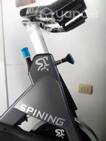 Bicicleta spinning Alto Tráfico