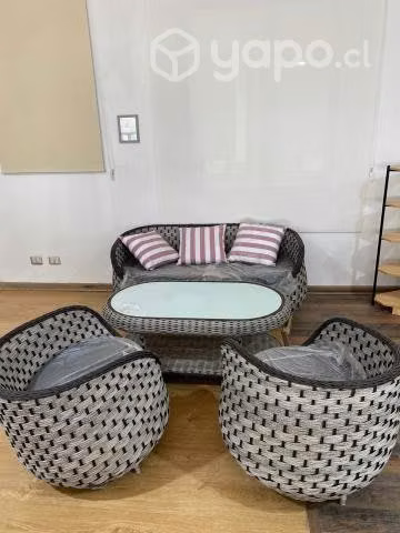 Juego de rattan