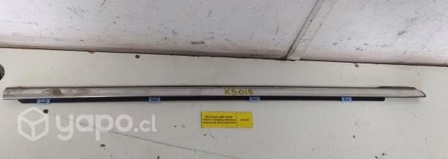 Moldura Lame Vidrio Puerta Trasera Derecha (KS015)