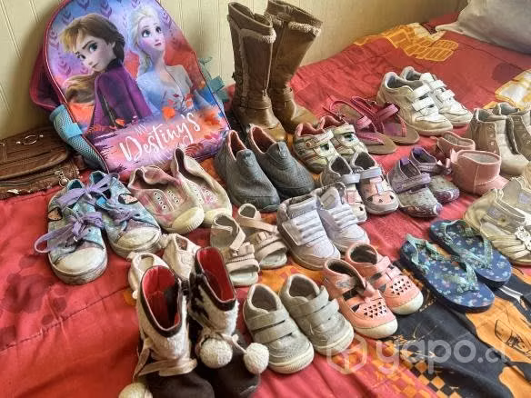 Lote 24 par entre zapatos
