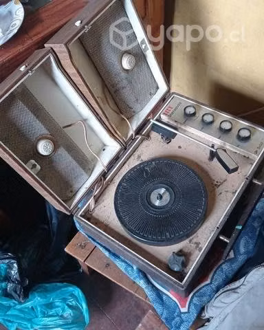 Tocadiscos portátil stereo irt de caleta funcional
