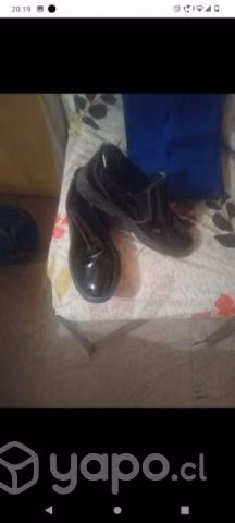 Terno talla 6 y zapato talla 30