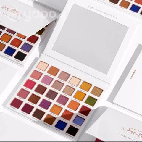 Paleta maquillaje