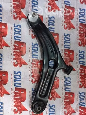 Changan CS35 bandeja izquierda con rotula