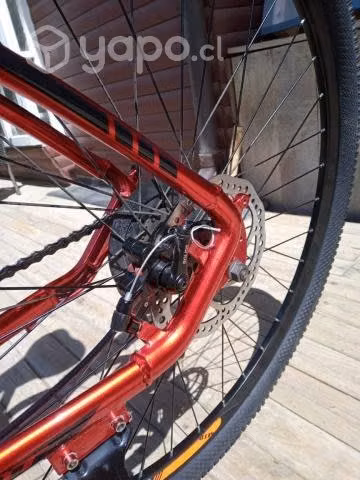 Hermosa bicicleta montañera Aro 29