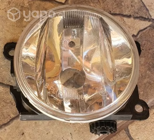 Neblinero Peugeot / Citroën detalle
