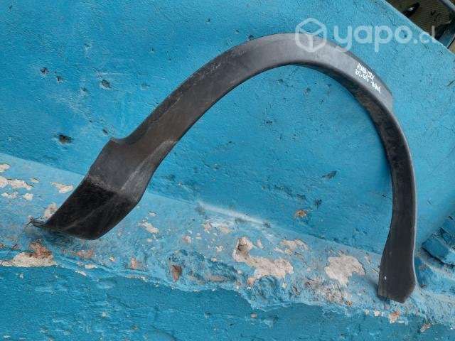 Moldura trasera der honda CRV 2012-2016 - Imagen 3