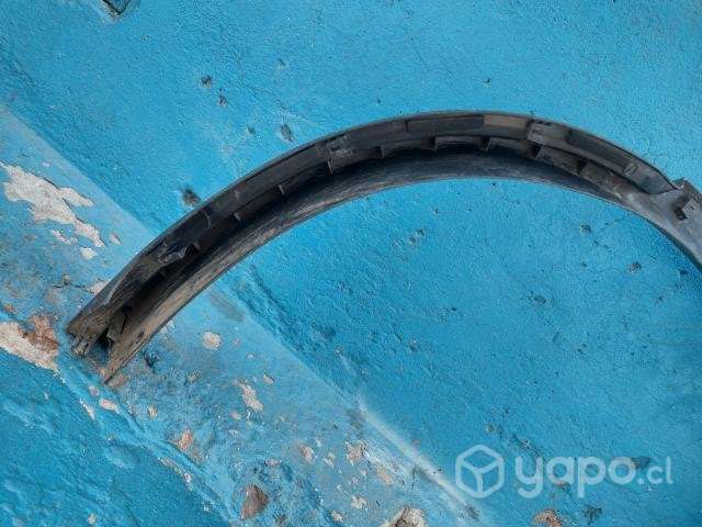 Moldura trasera der honda CRV 2012-2016 - Imagen 5