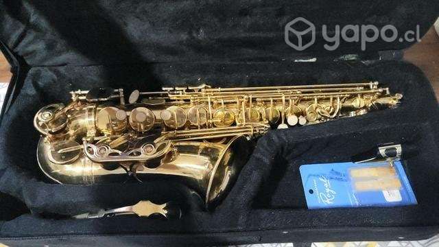 Saxofon lübeck con estuche