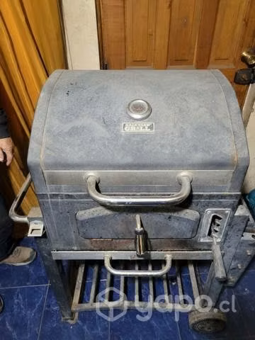 Parrilla back yard grill usada