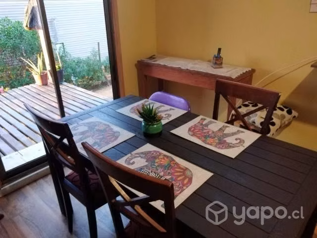 Mesa imitación madera