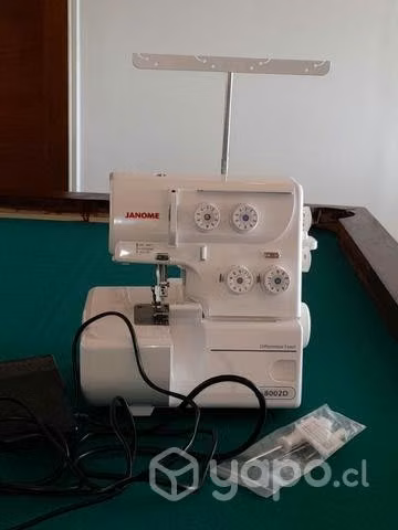 Overlock Janome sin uso - Imagen 2