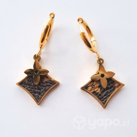 Aros Acero Dorado Flor y Cuero - Imagen 3