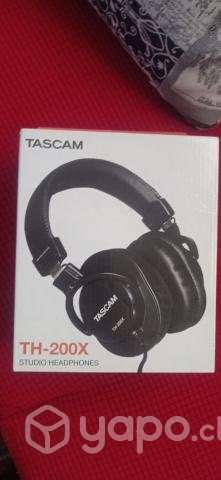 Audifonos TASCAM TH-200X - Imagen 2