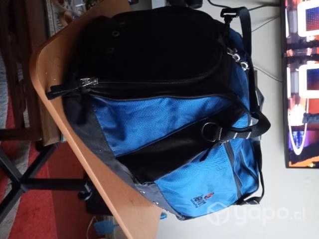 Bolso,estilo deportivo. - Imagen 2