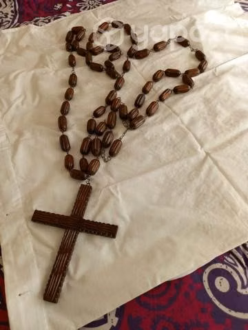 Rosario de madera