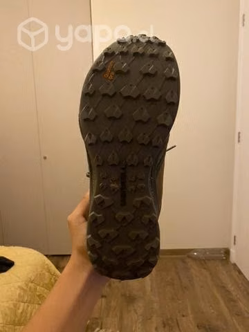 ZAPATILLAS MERRELL 1 solo uso - Imagen 2