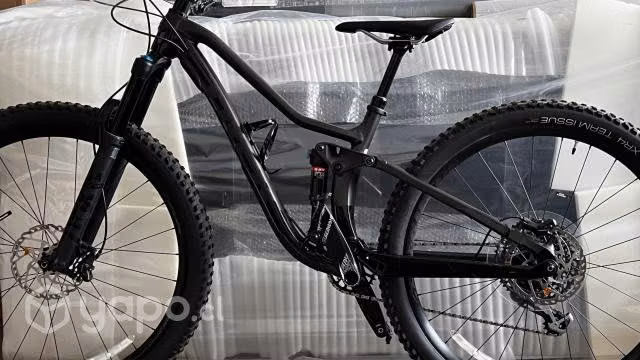 Bicicleta trek fuel 8 negra 2020