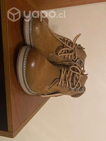 Botas Jarman nuevas